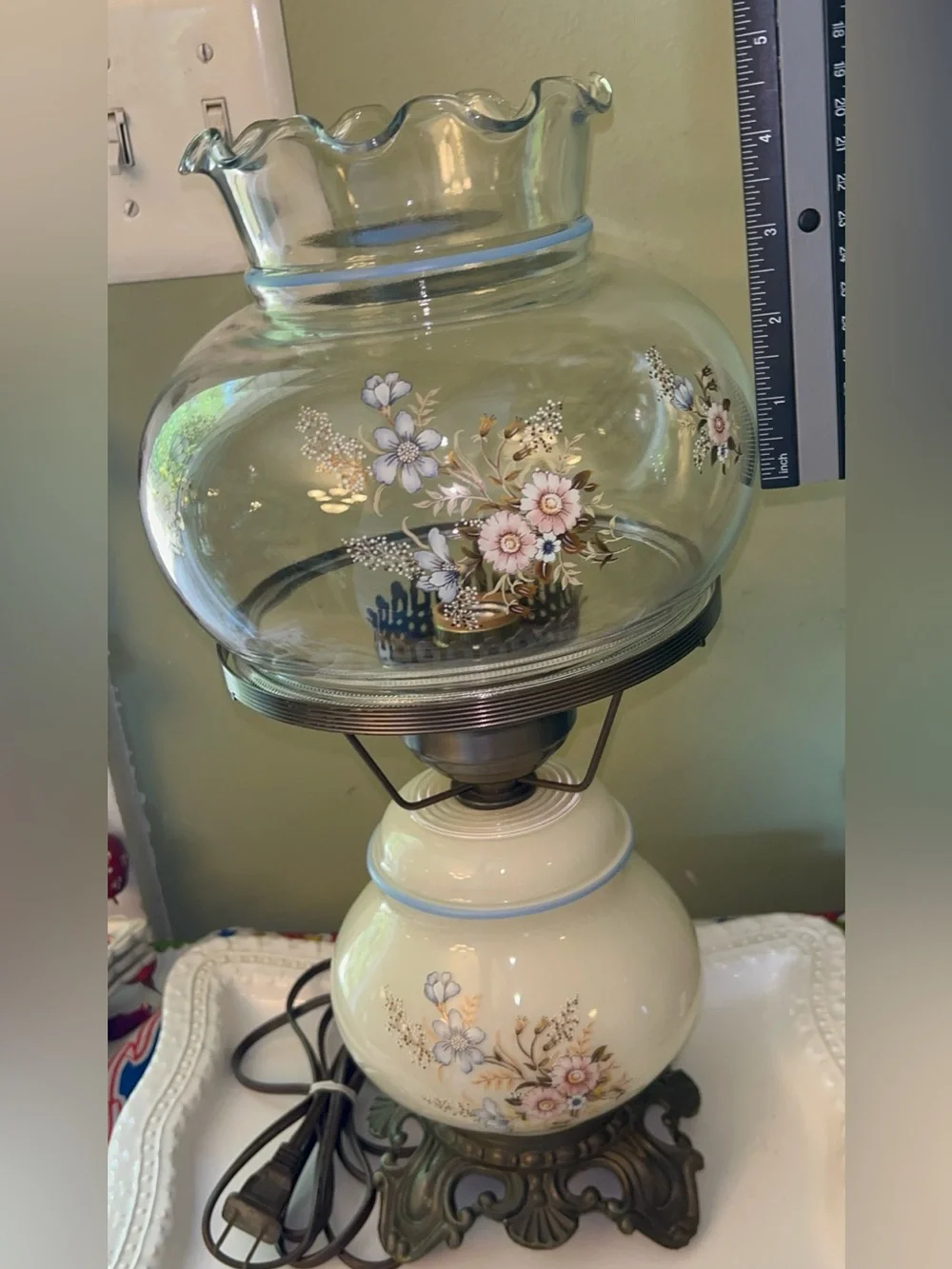 Vintage Gone with Wind Style Hurricane Lamp handpainted floral motif 3 Way Light